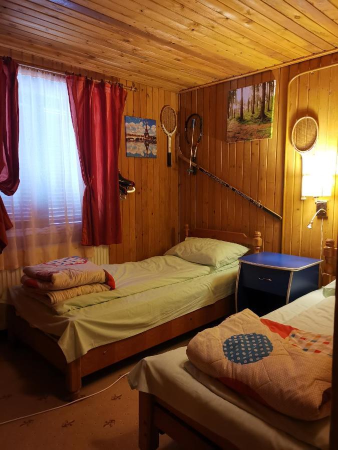 Challet Montan โปยานาบราซอฟ ภายนอก รูปภาพ